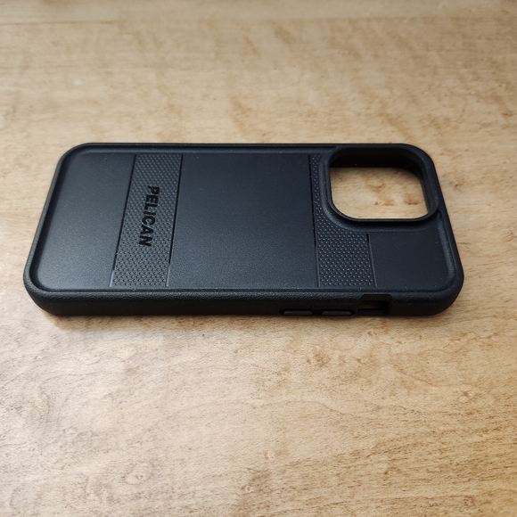 Pelican Protector Apple iPhone 15 Pro Max MagSafe Compatible Case - Black - Picture 3 of 5